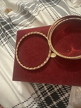Gold Twisted and Smooth Bangle Bracelet Set - Women Jewelry